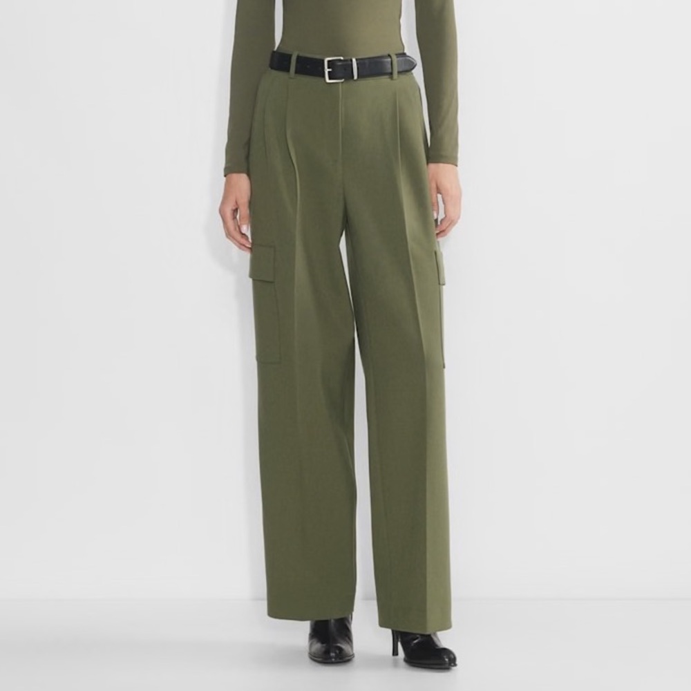 🆕 Aritzia | Babaton Spotlight Cargo Pants